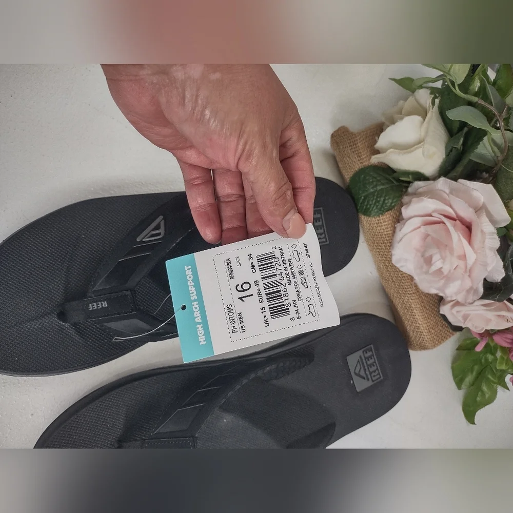 Reef Charcoal Flip Flops - Picture 2 of 4